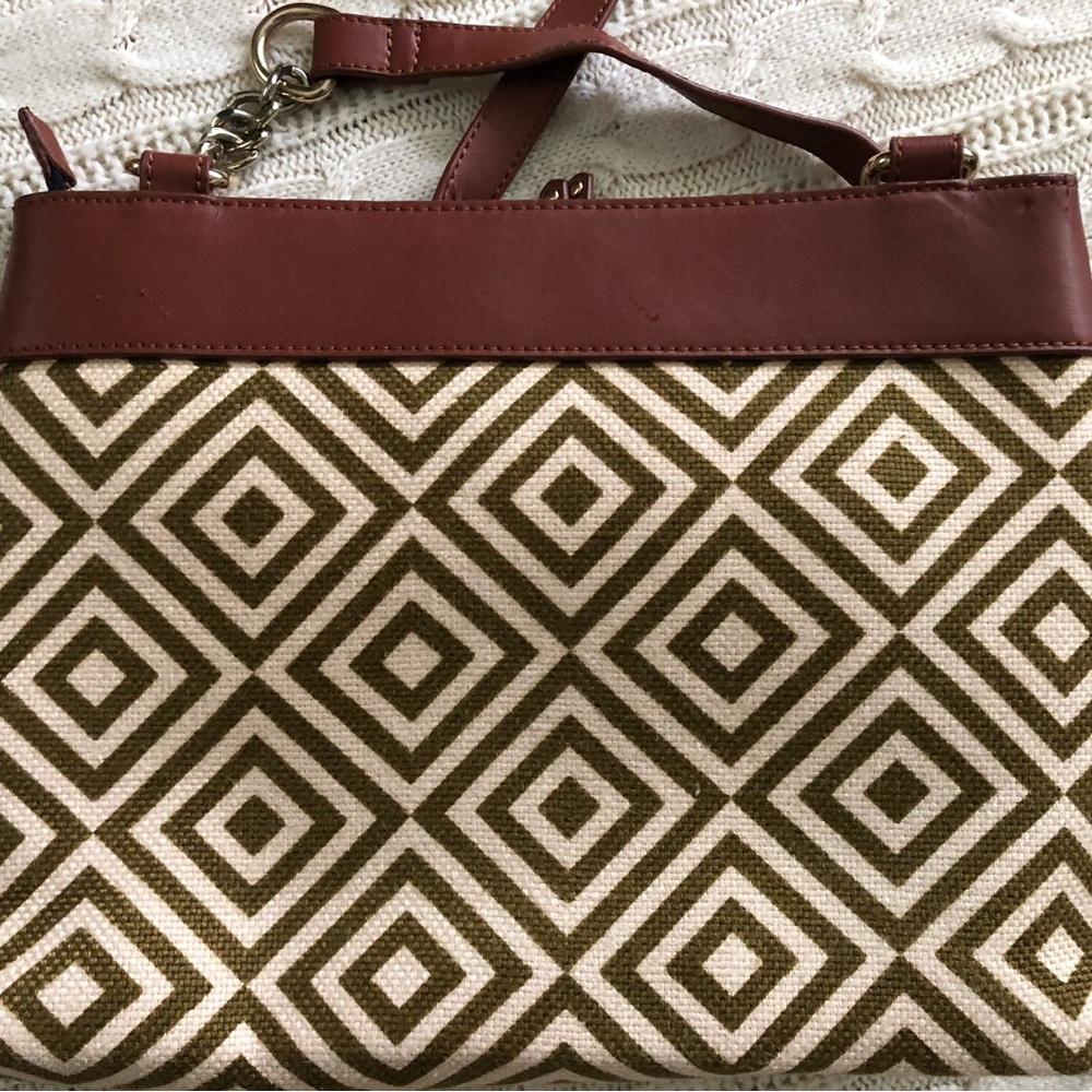 Spartina 449 Brown and Cream/Olive Geometric Crossbody Bag - Picture 3 of 5